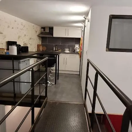 Apartment Charming In The Heart Of Avignon